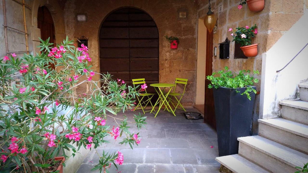 Cittadella 13 Romantic House Питиляно Екстериор снимка